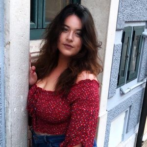 Meet your Posher, Alexandra